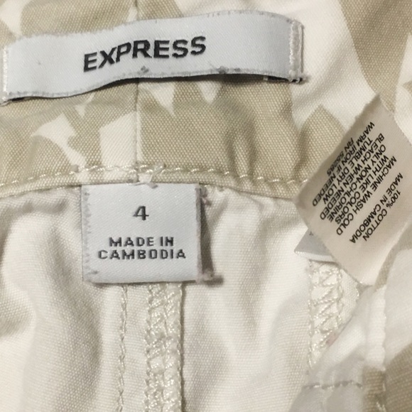 Express Khaki Shorts - Picture 3 of 3